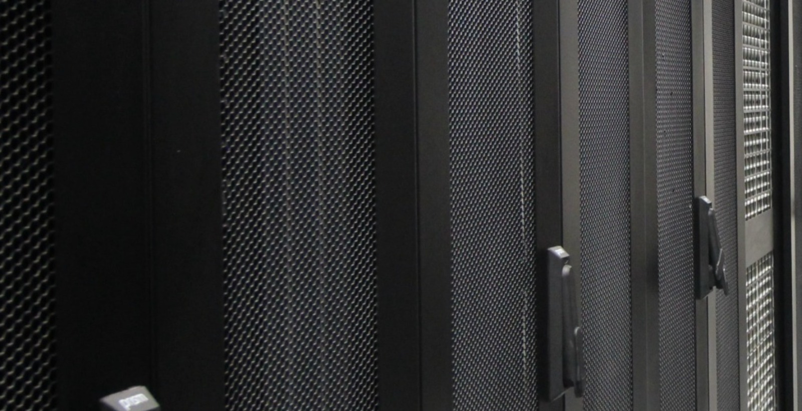 Data centre project for NHS ambulance service 
