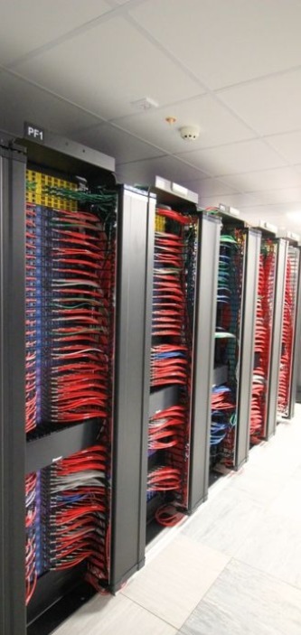 Data centre relocation services in the UK