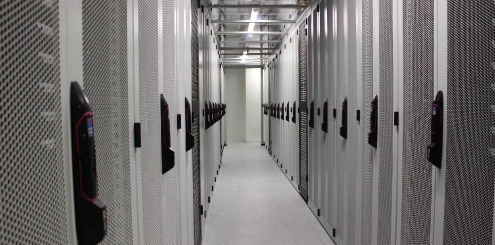 Data Center Cooling: Essential Maintenance Practises for Peak Efficiency