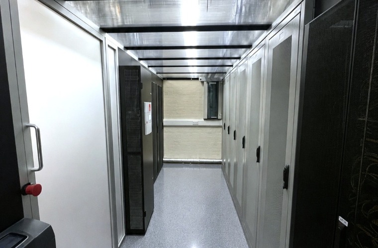 Data Centre Aisle Containment Solutions